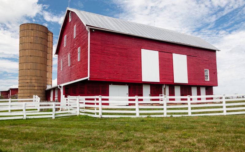 Barn Staining in Waco, TX