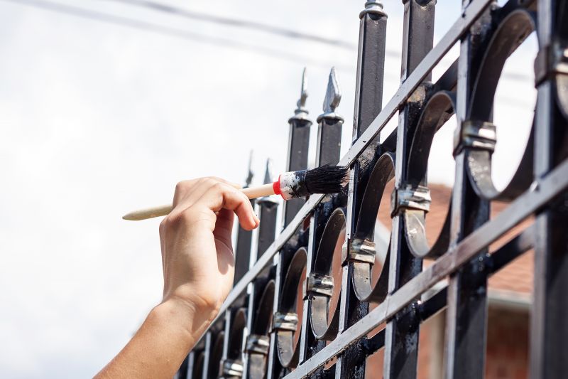 Chain Link Fence Painting in Waco, TX
